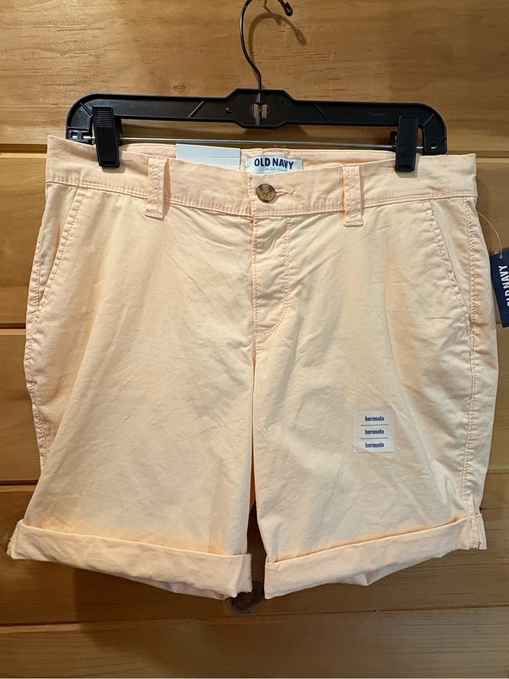 Old Navy Peach Roll-Cuff Mid-Rise Cotton w/ spandex Bermuda Shorts Size 10 NWT